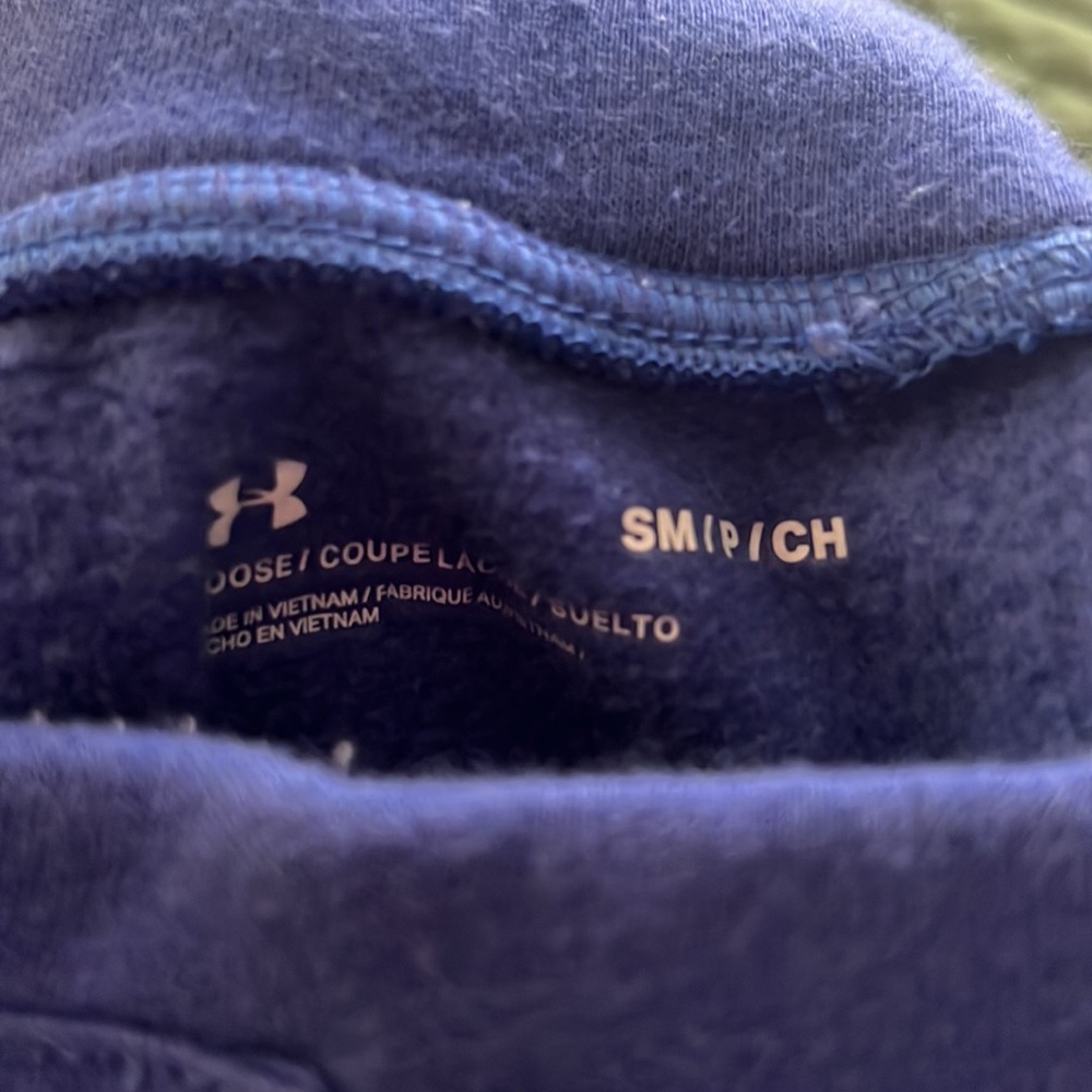 Under Armour joggers with pockets size small - Picture 3 of 4